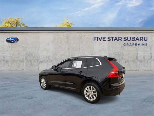 Used 2021 Volvo XC60 T5 Momentum w/ Climate Package image 6