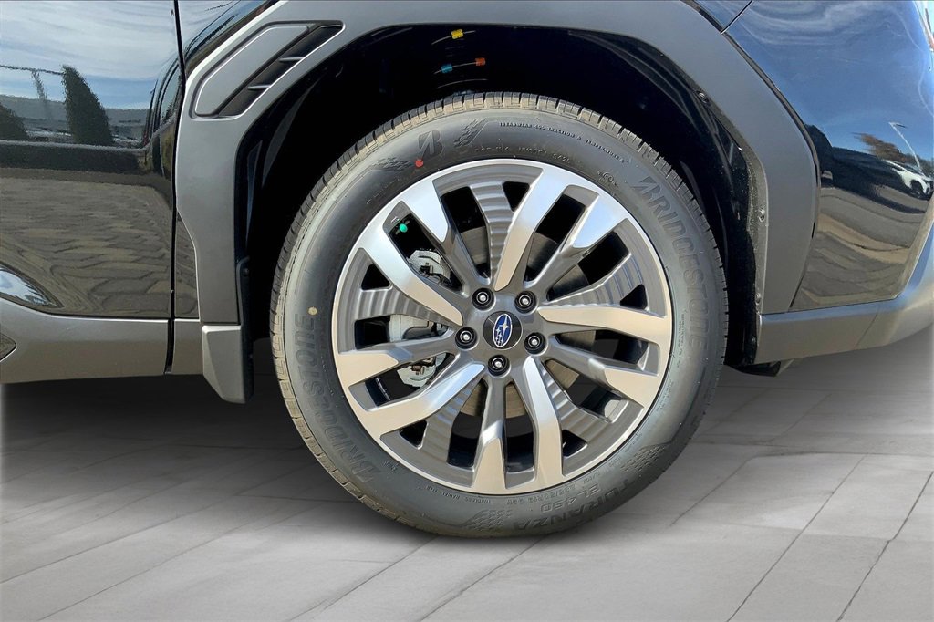 New 2025 Subaru Forester Touring image 12