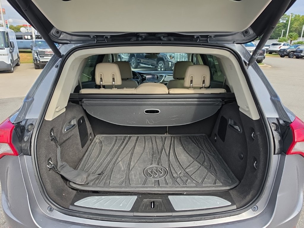 Used 2020 Buick Envision Essence w/ LPO, Cargo Package FWD image 11