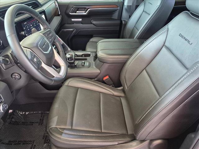 Used 2025 GMC Sierra 1500 Denali AWD/4WD image 15