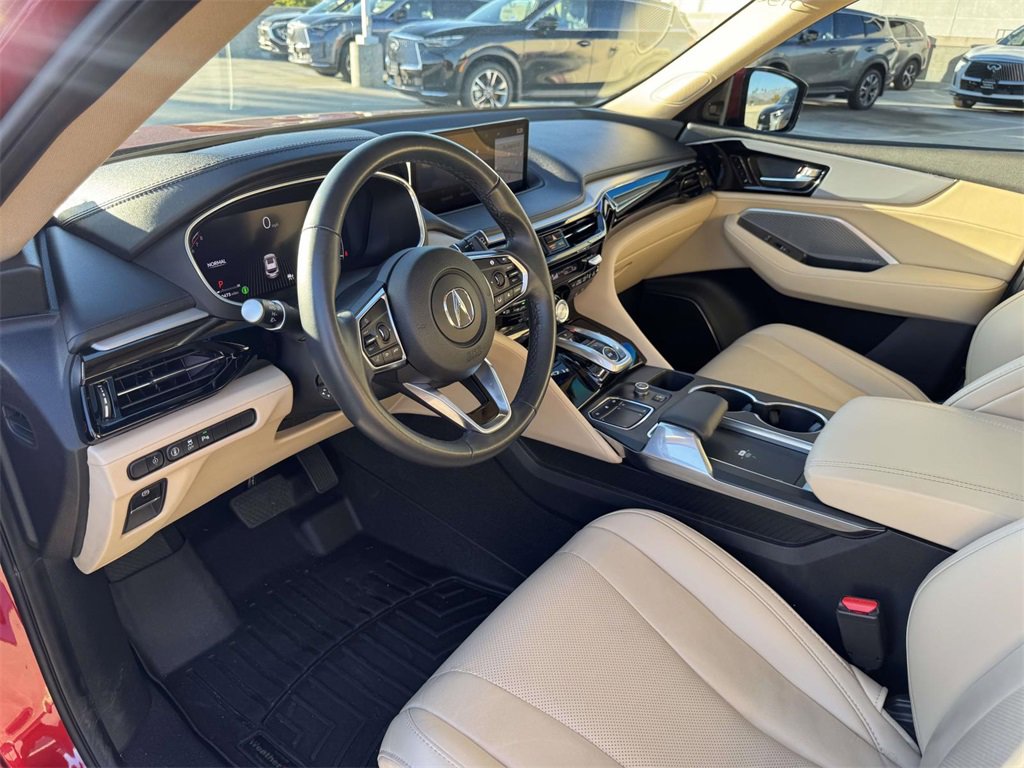 Used 2023 Acura MDX FWD w/ Technology Package image 15