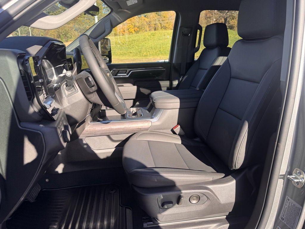New 2026 Chevrolet Silverado 2500 LTZ w/ LTZ Plus Package image 20