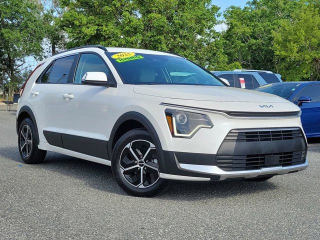 Used 2025 Kia Niro EX FWD image 36