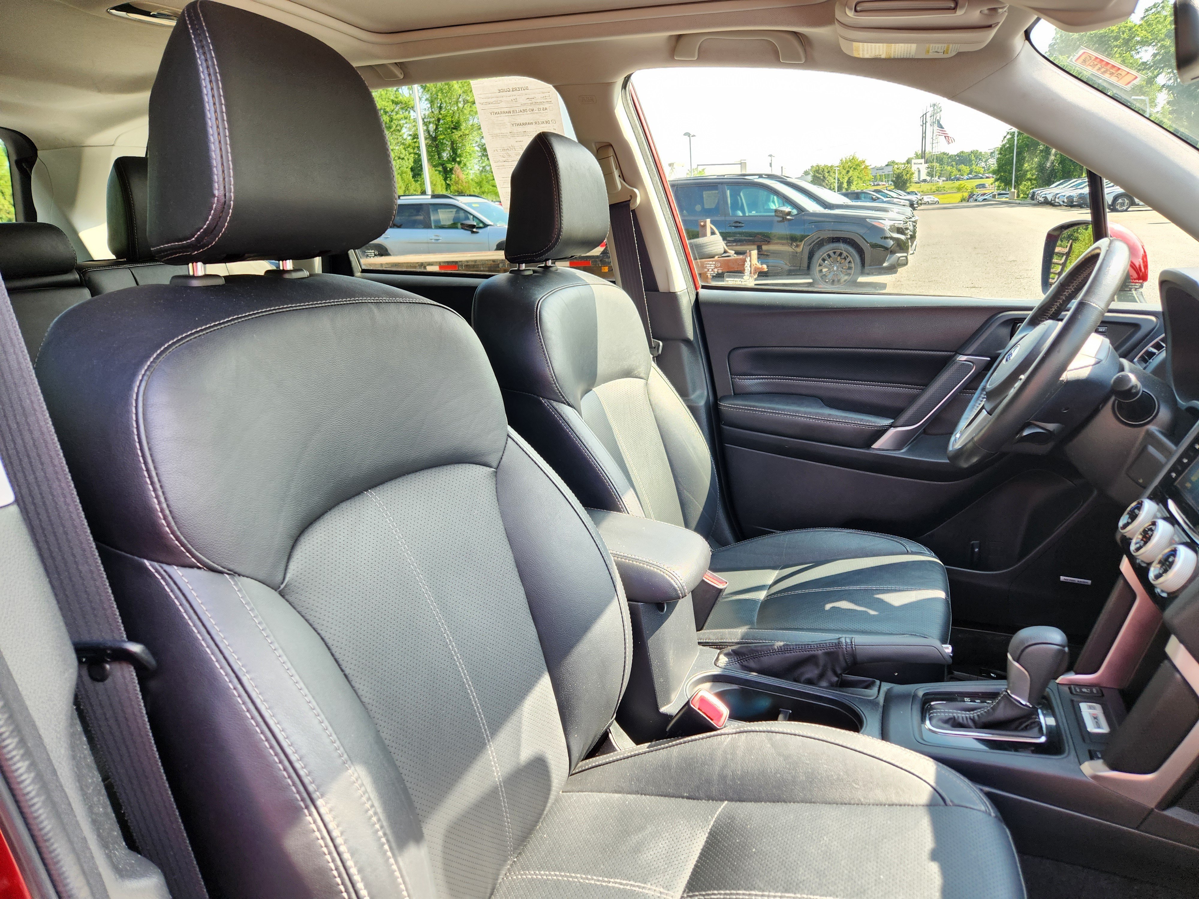 Used 2018 Subaru Forester 2.5i Touring AWD/4WD image 16