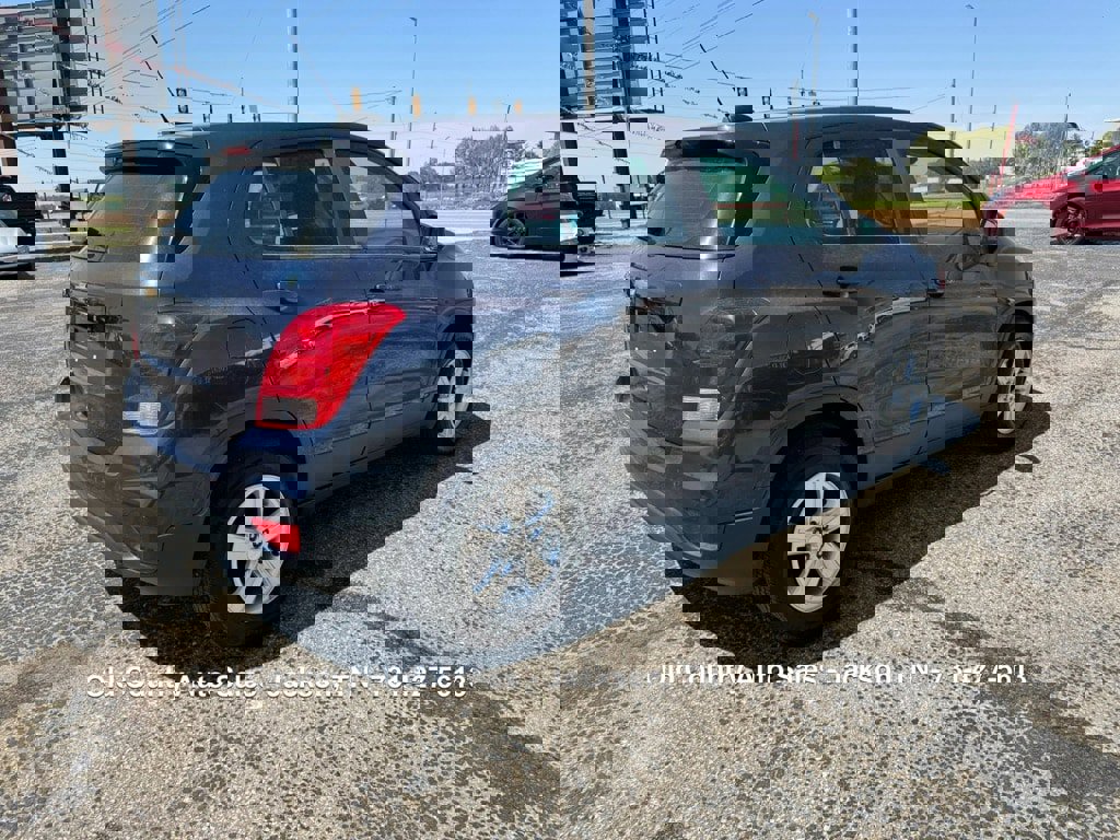 Used 2019 Chevrolet Trax LS image 6