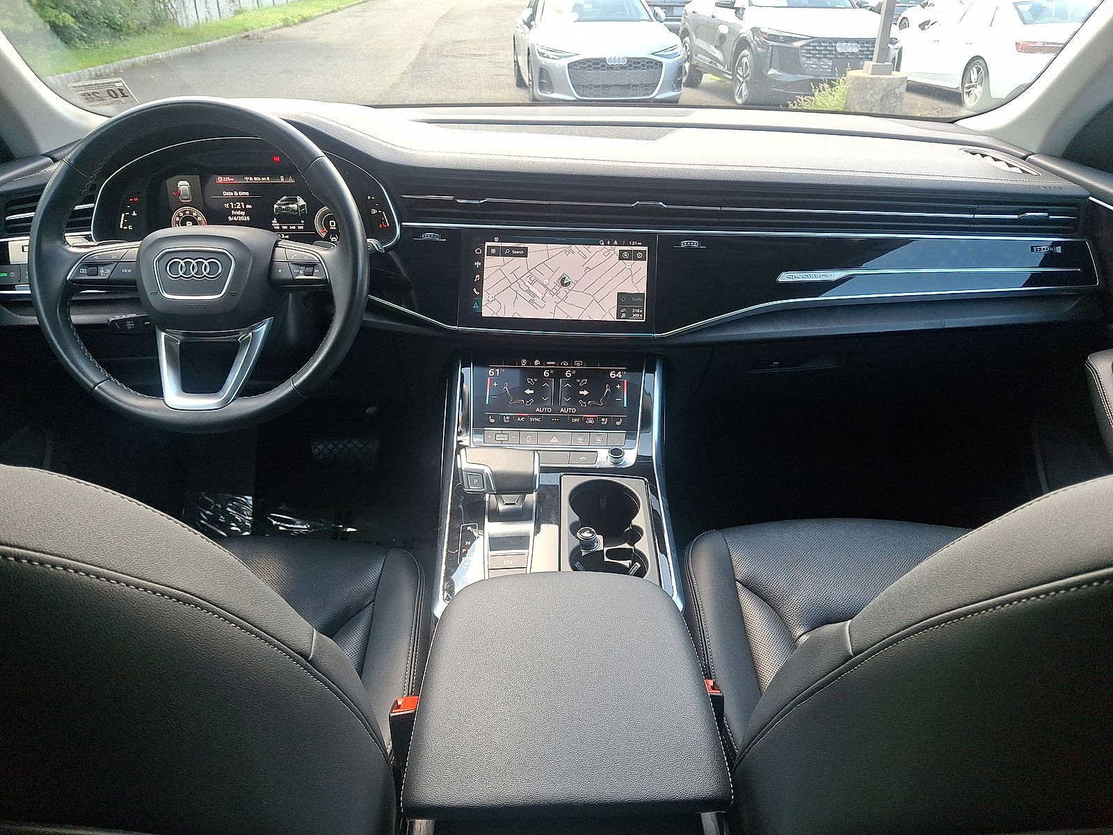Used 2023 Audi Q8 Premium Plus AWD/4WD image 10