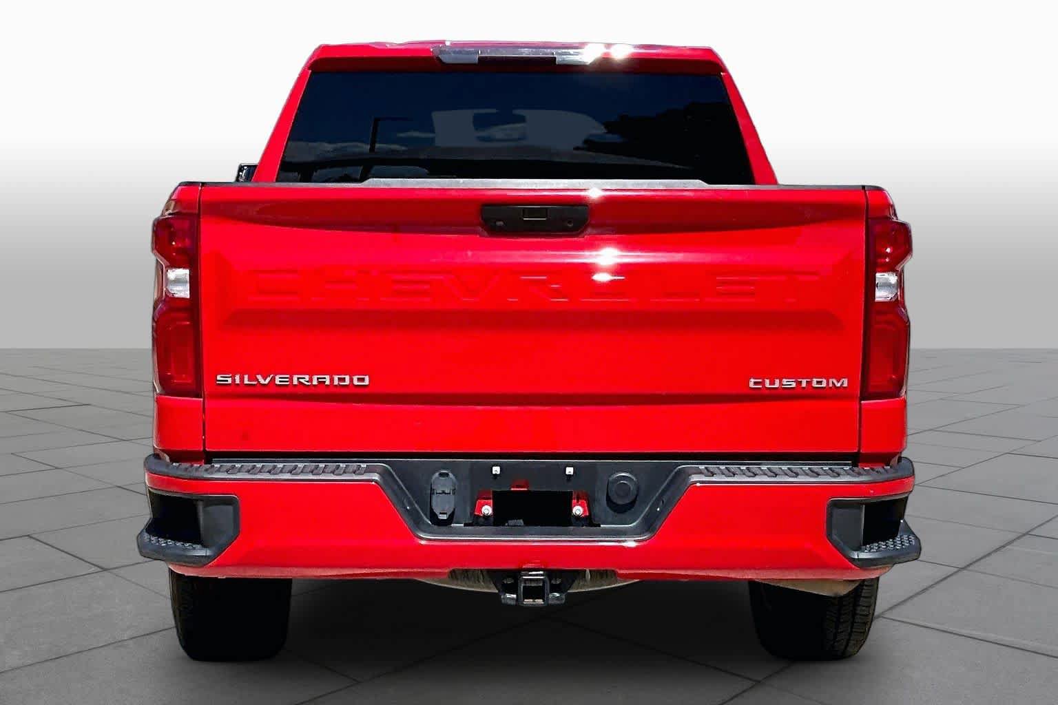 Used 2020 Chevrolet Silverado 1500 Custom w/ Custom Value Package RWD image 5
