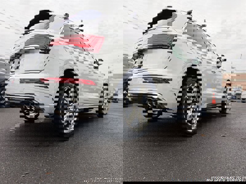 Used 2021 Audi SQ5 Premium image 11