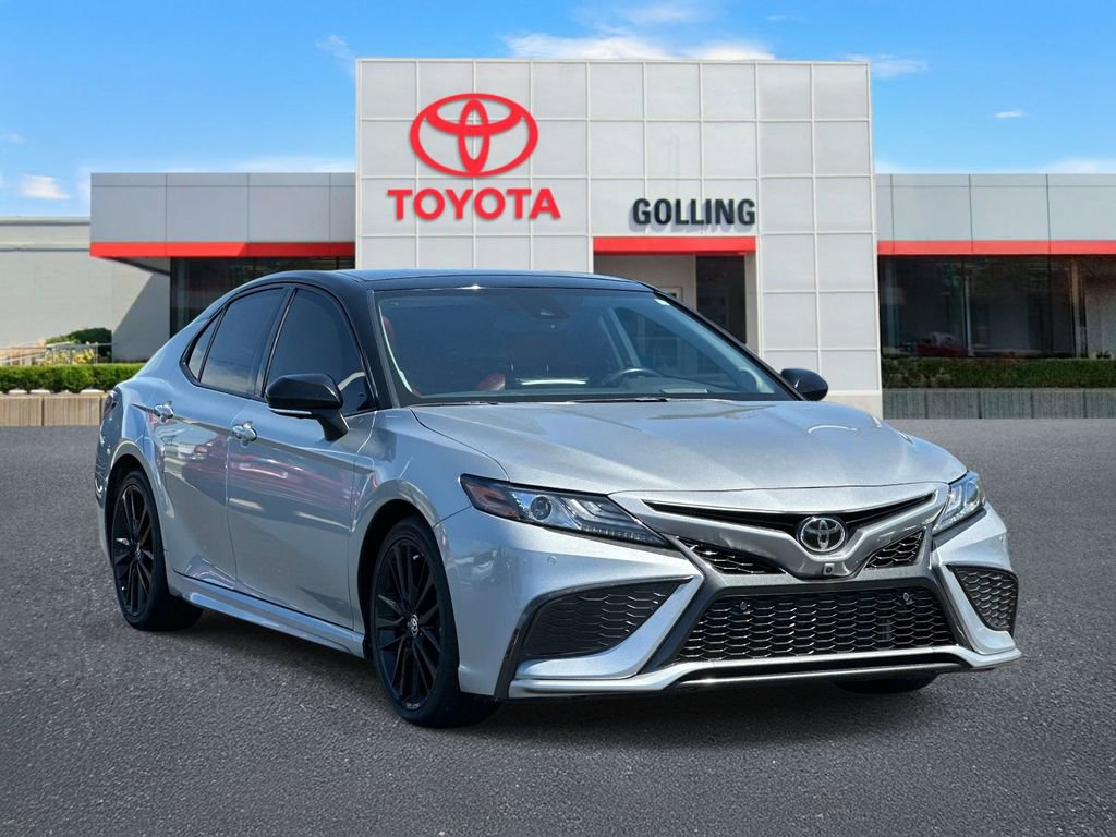 Used 2021 Toyota Camry XSE w/ Navigation Package FWD image 7
