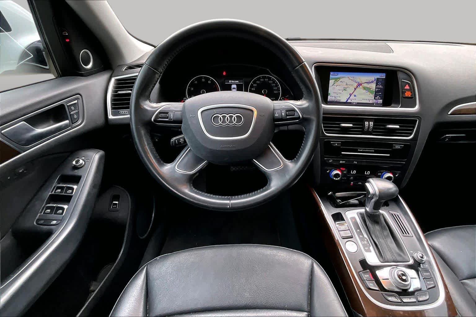 Used 2017 Audi Q5 2.0T Premium Plus w/ Technology Package AWD/4WD image 6