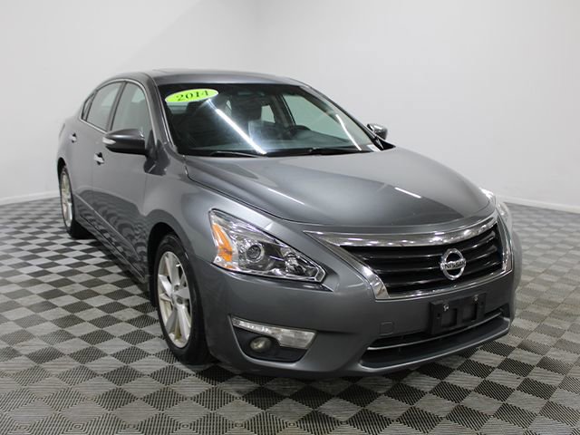 Used 2014 Nissan Altima 2.5 SV w/ Convenience Package FWD image 8