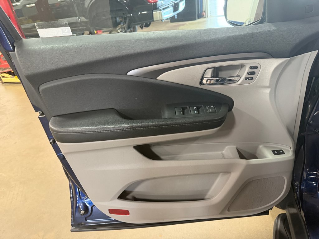 Used 2019 Honda Pilot EX-L image 29