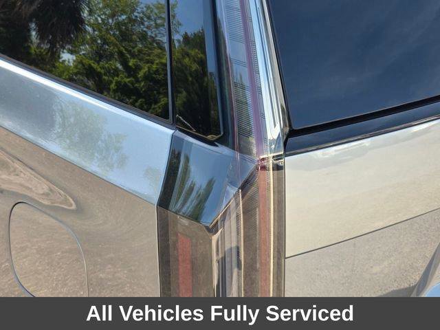 Certified 2026 Cadillac Escalade V w/ LPO, ONYX Package AWD/4WD image 11