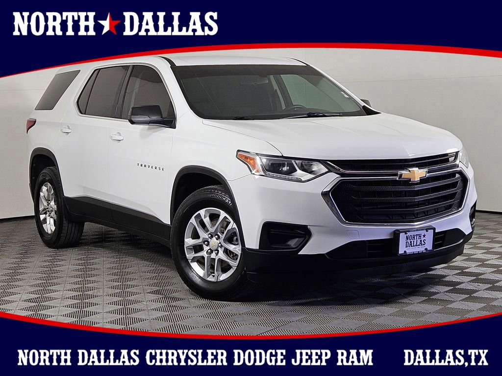 Used 2021 Chevrolet Traverse LS w/ LPO, Floor Liner Package image 1