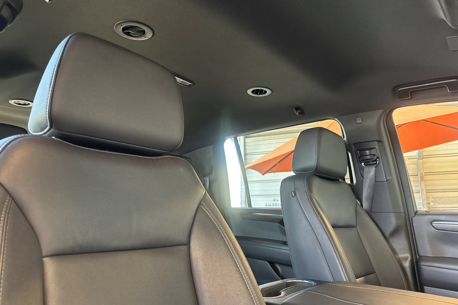 Used 2025 Chevrolet Suburban LT RWD image 20