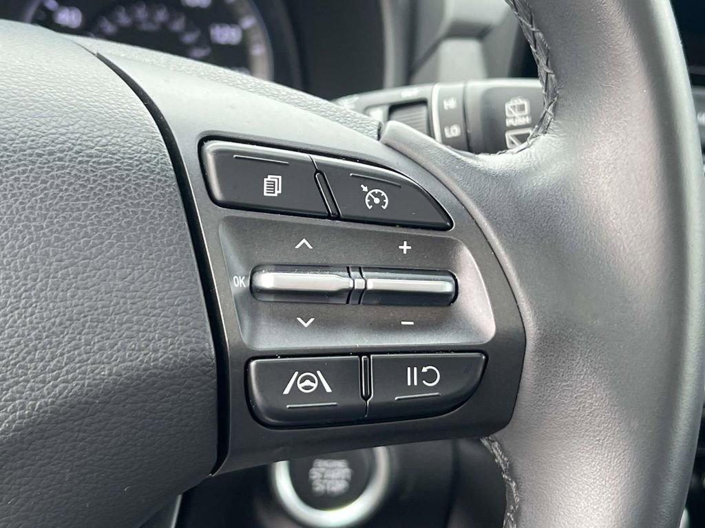 Used 2023 Hyundai Kona SEL w/ Convenience Package image 24