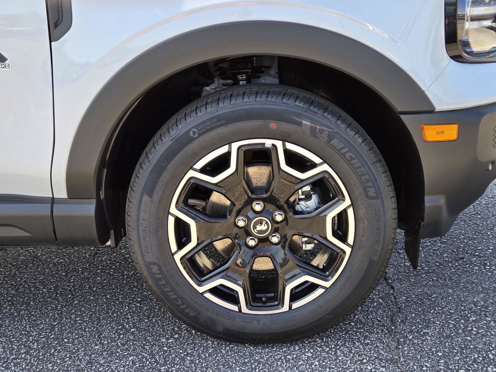 New 2026 Ford Bronco Sport Outer Banks w/ Outer Banks Tech Package+ AWD/4WD image 5