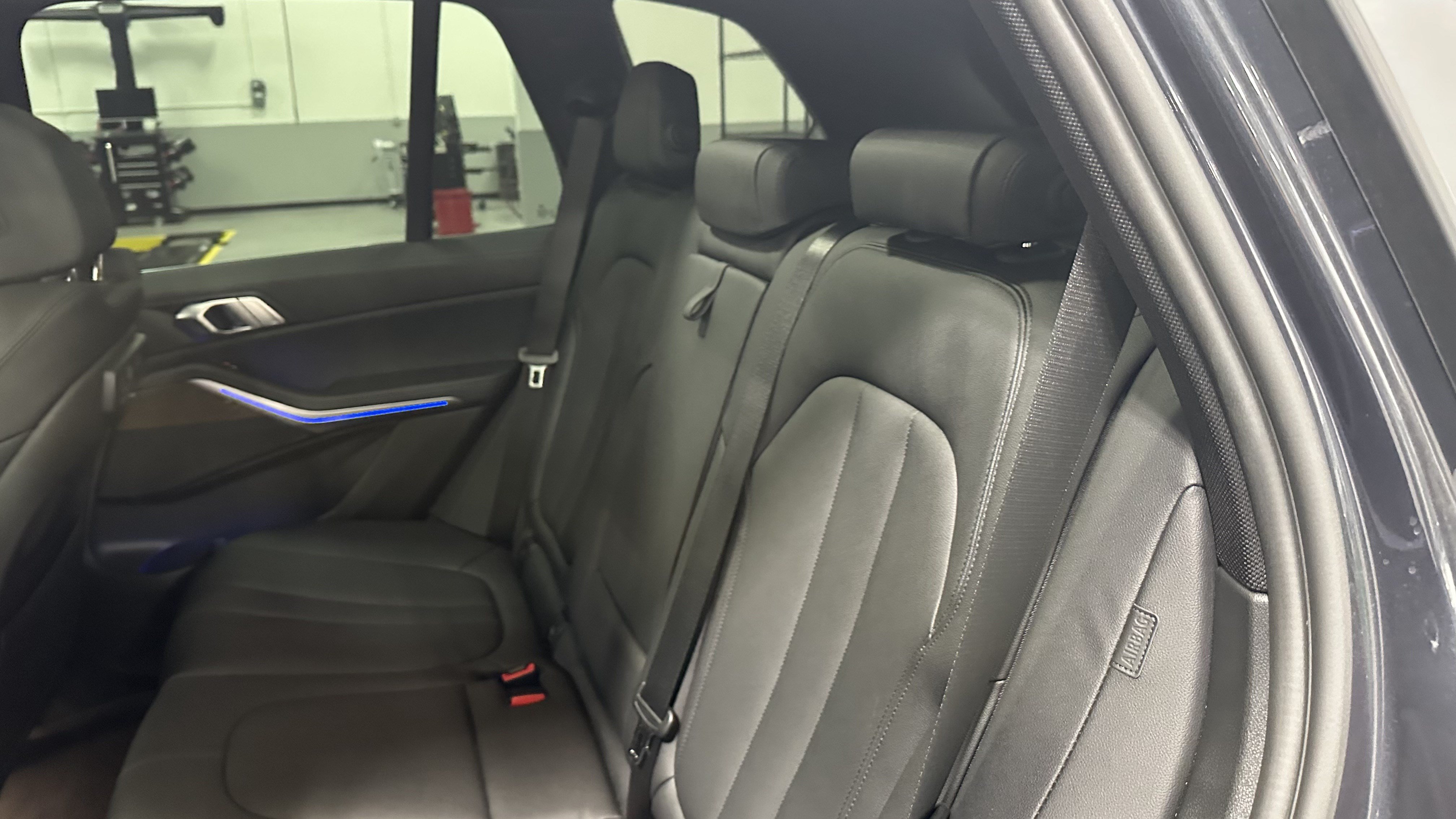 Used 2022 BMW X5 xDrive40i w/ Premium Package AWD/4WD image 32