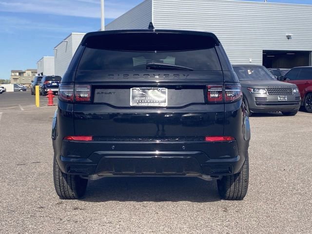 Used 2025 Land Rover Discovery Sport Dynamic SE image 18