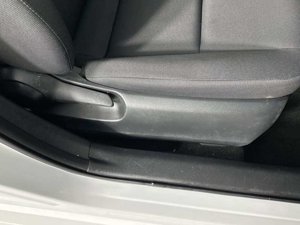 Used 2023 Toyota Corolla LE FWD image 21