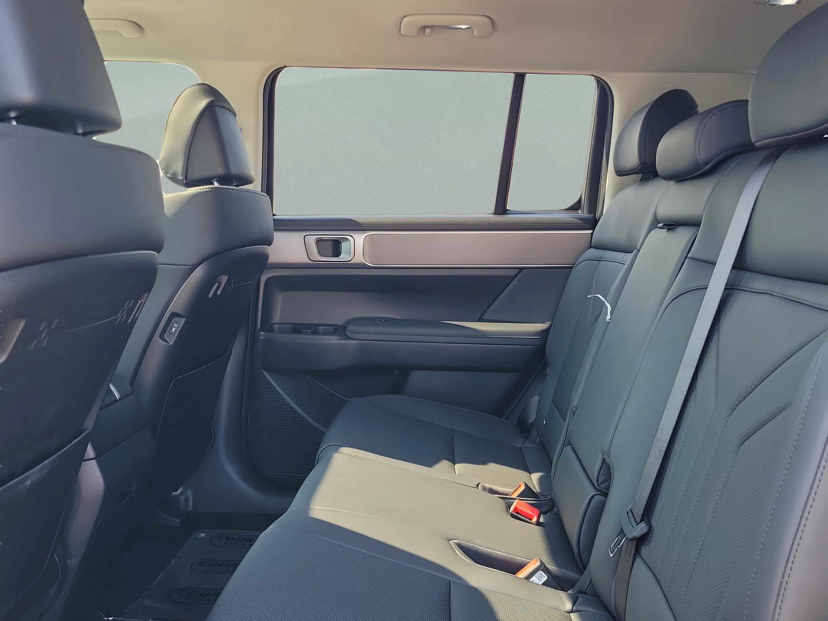 New 2026 Hyundai Santa Fe XRT image 8