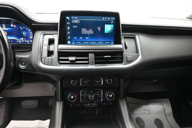 Used 2022 Chevrolet Tahoe RST w/ Luxury Package AWD/4WD image 32