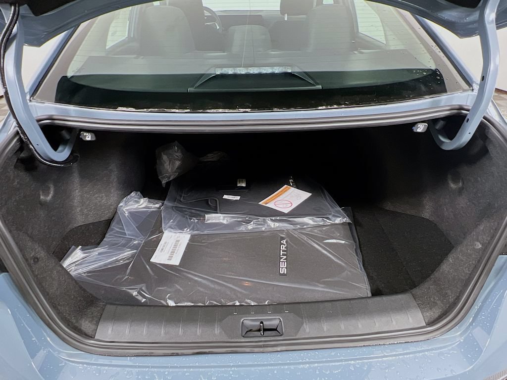 New 2026 Nissan Sentra SV w/ SV Convenience Package FWD image 23