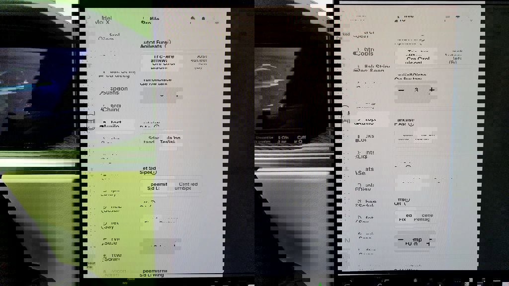 Used 2022 Tesla Model X Plaid image 21