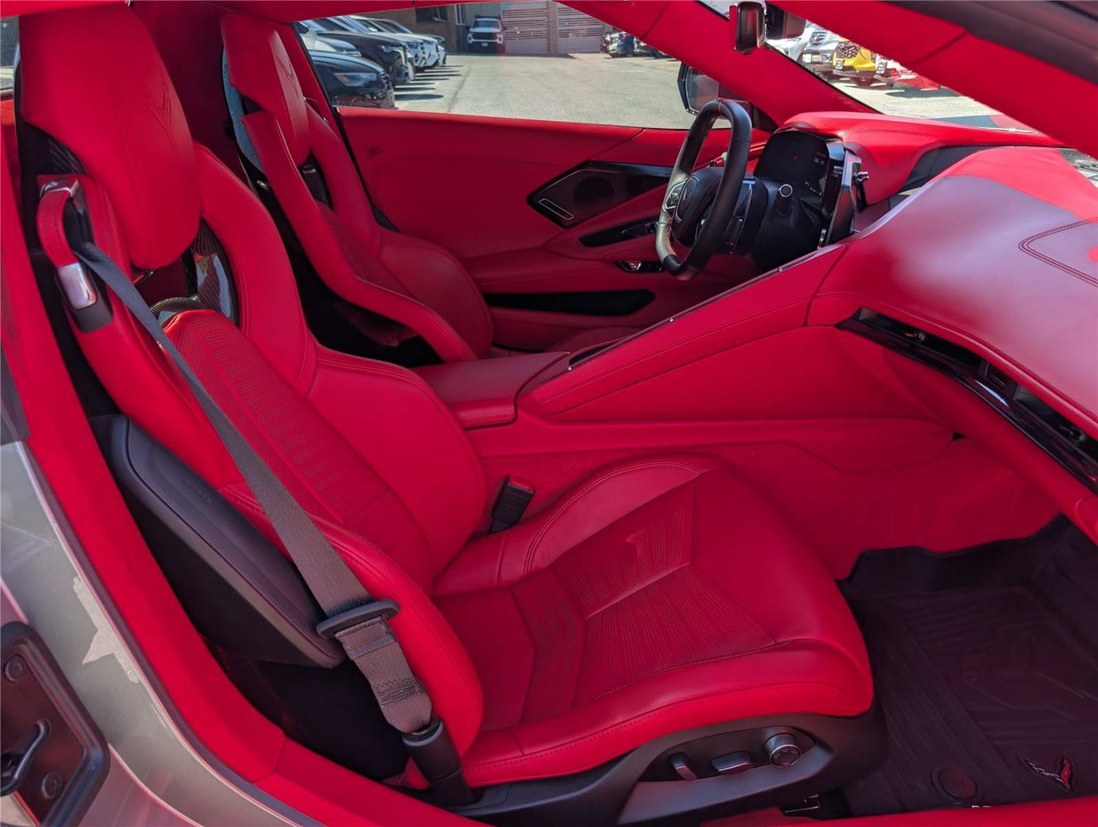 Used 2024 Chevrolet Corvette Stingray Premium Conv w/ Z51 Performance Package RWD image 10