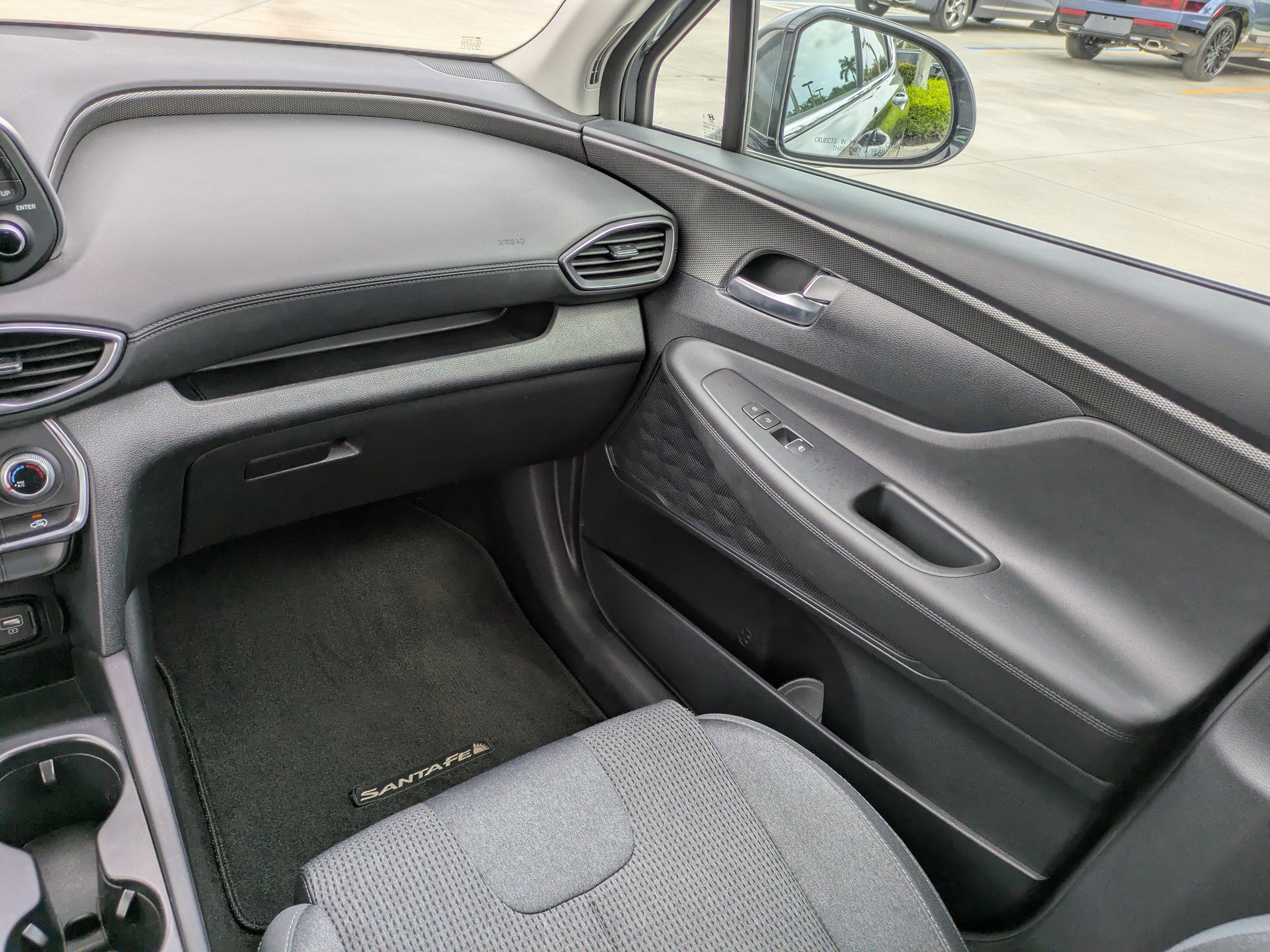 Used 2020 Hyundai Santa Fe SEL image 12