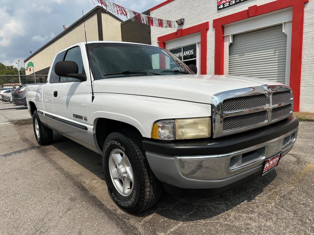 Used 1998 Dodge Ram 1500 Truck ST image 3