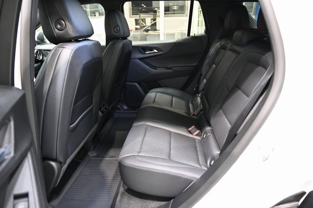 New 2026 Chevrolet Equinox LT w/ Convenience Package II image 11