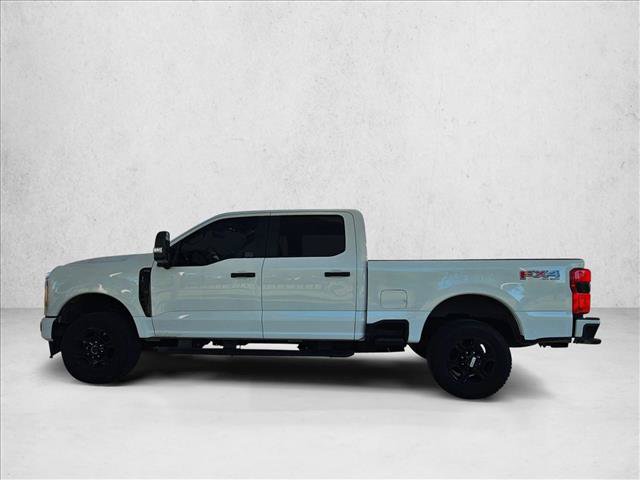 Used 2023 Ford F250 XL w/ STX Appearance Package AWD/4WD image 8
