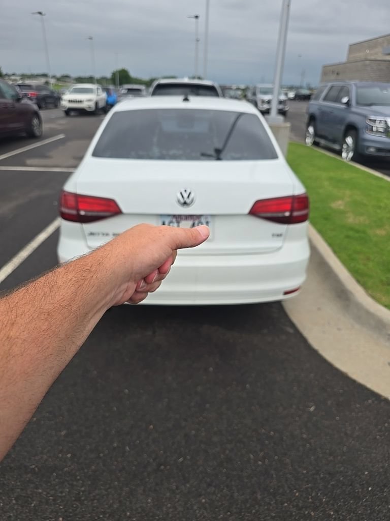 Used 2017 Volkswagen Jetta SE FWD image 7