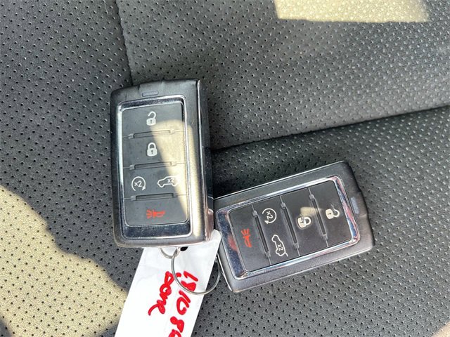 Used 2023 Jeep Grand Cherokee Altitude image 25