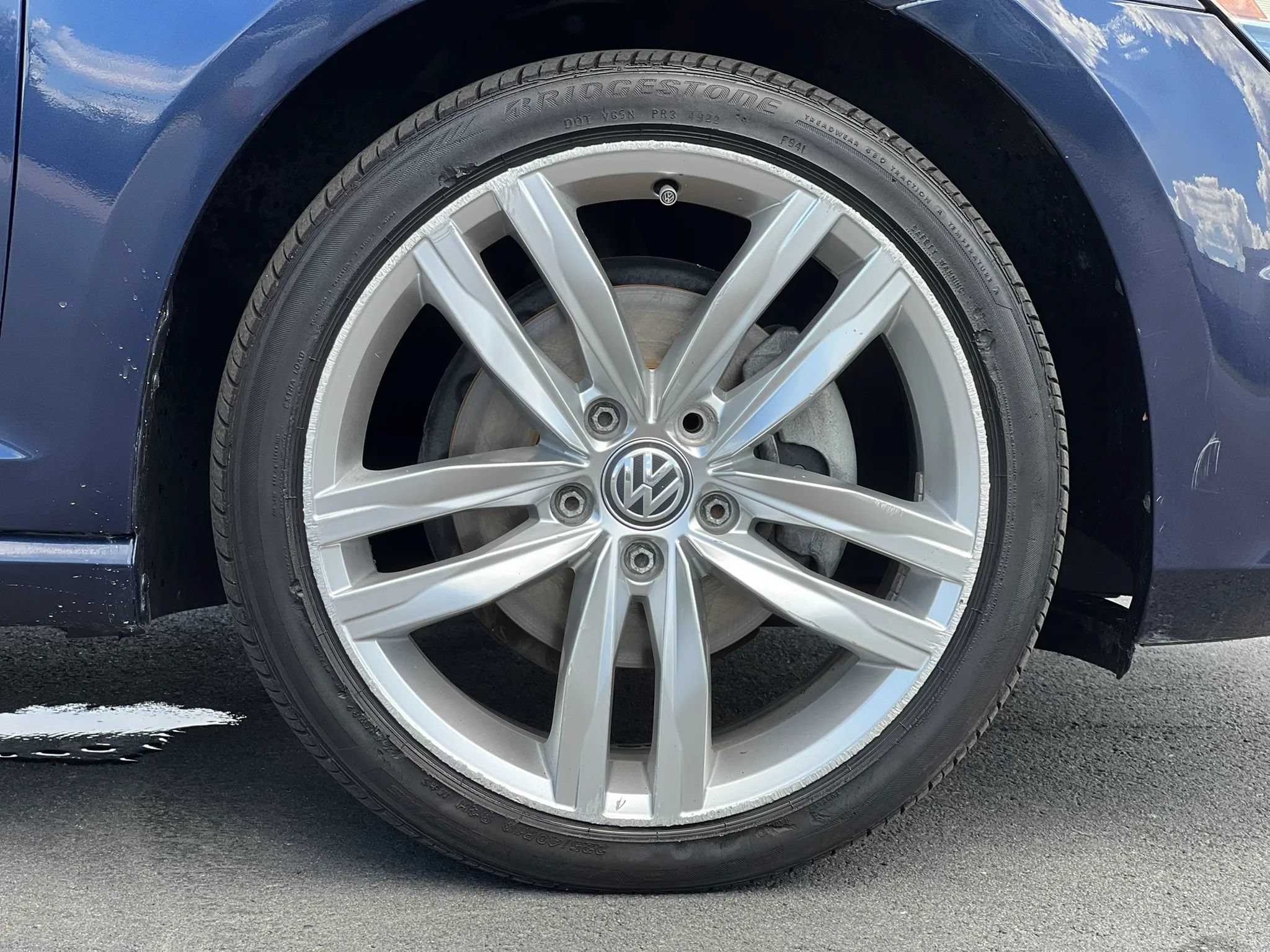 Used 2015 Volkswagen Golf 4-Door FWD image 48