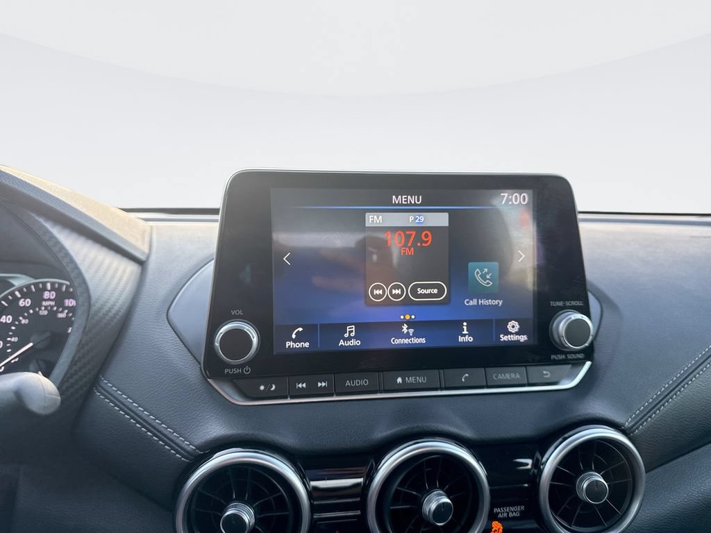 Used 2022 Nissan Sentra SV FWD image 19