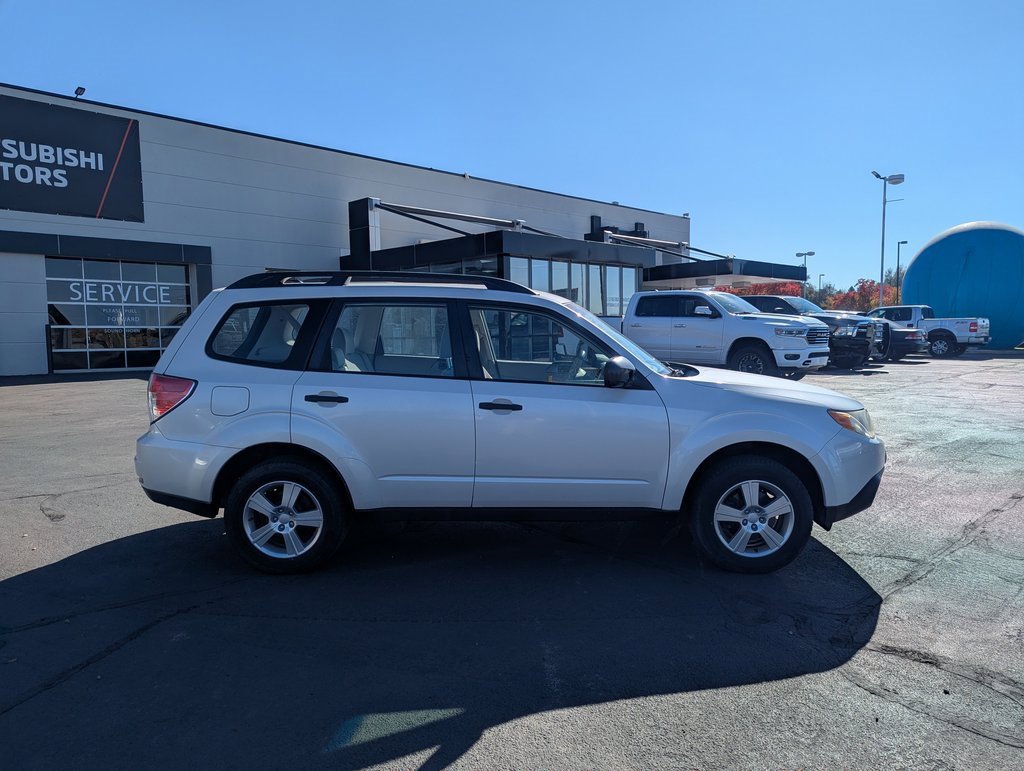 Used 2012 Subaru Forester 2.5X image 2