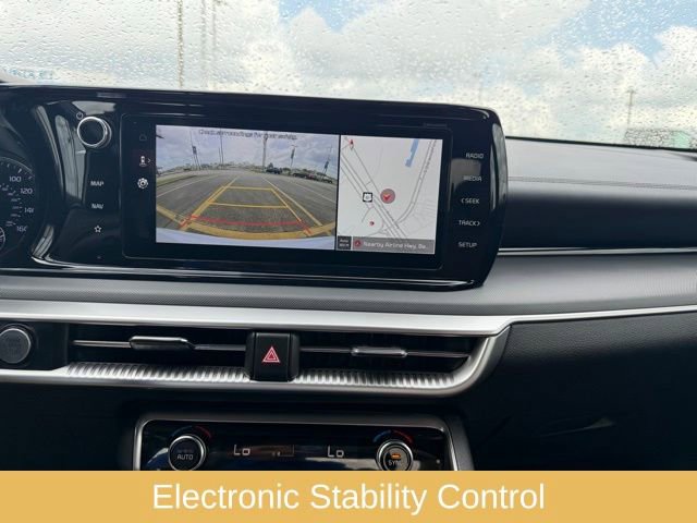 Used 2024 Kia K5 GT-Line w/ GT-Line Premium Package image 11