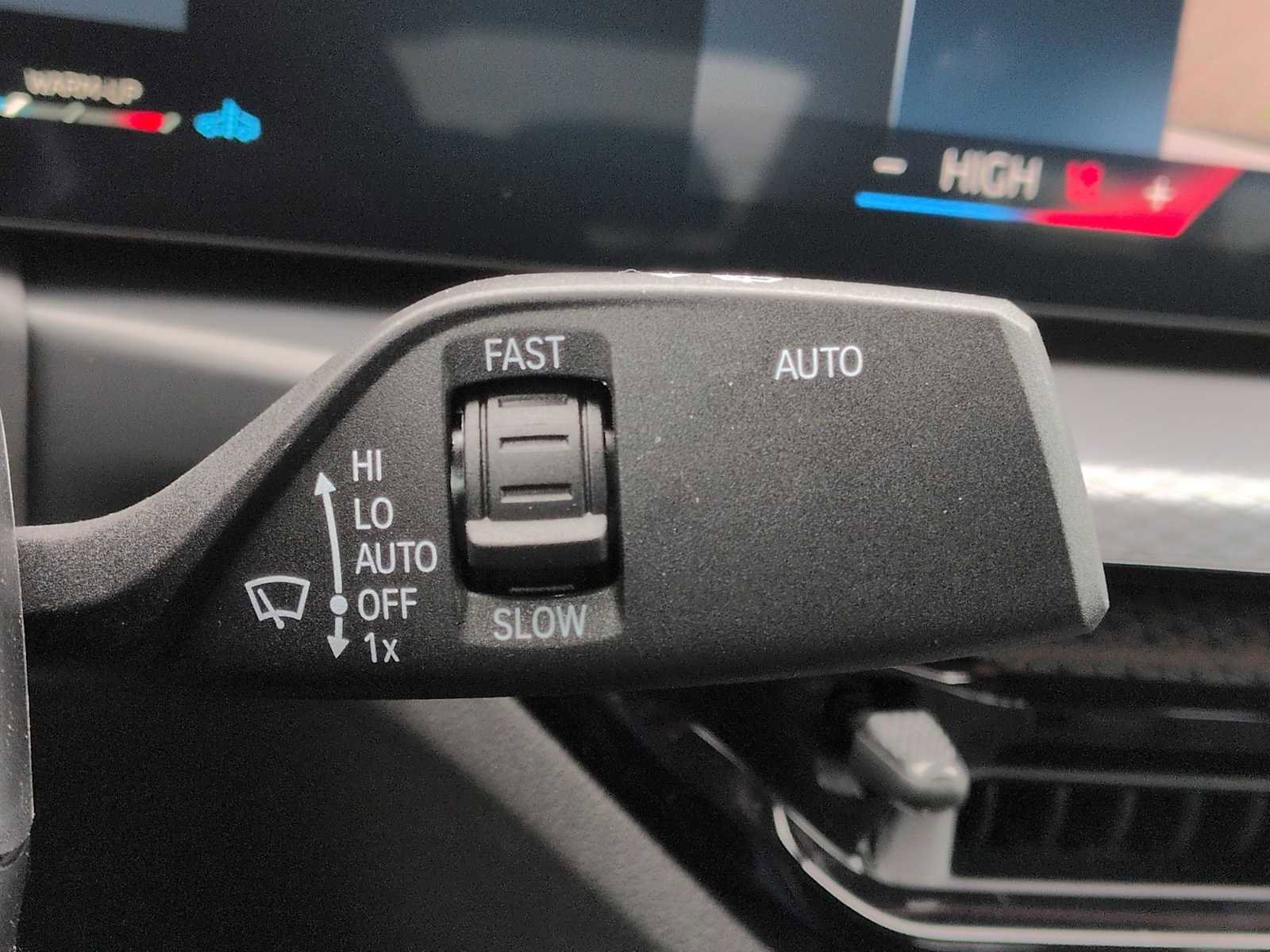 Used 2026 BMW 330i xDrive Sedan w/ M Sport Package image 28