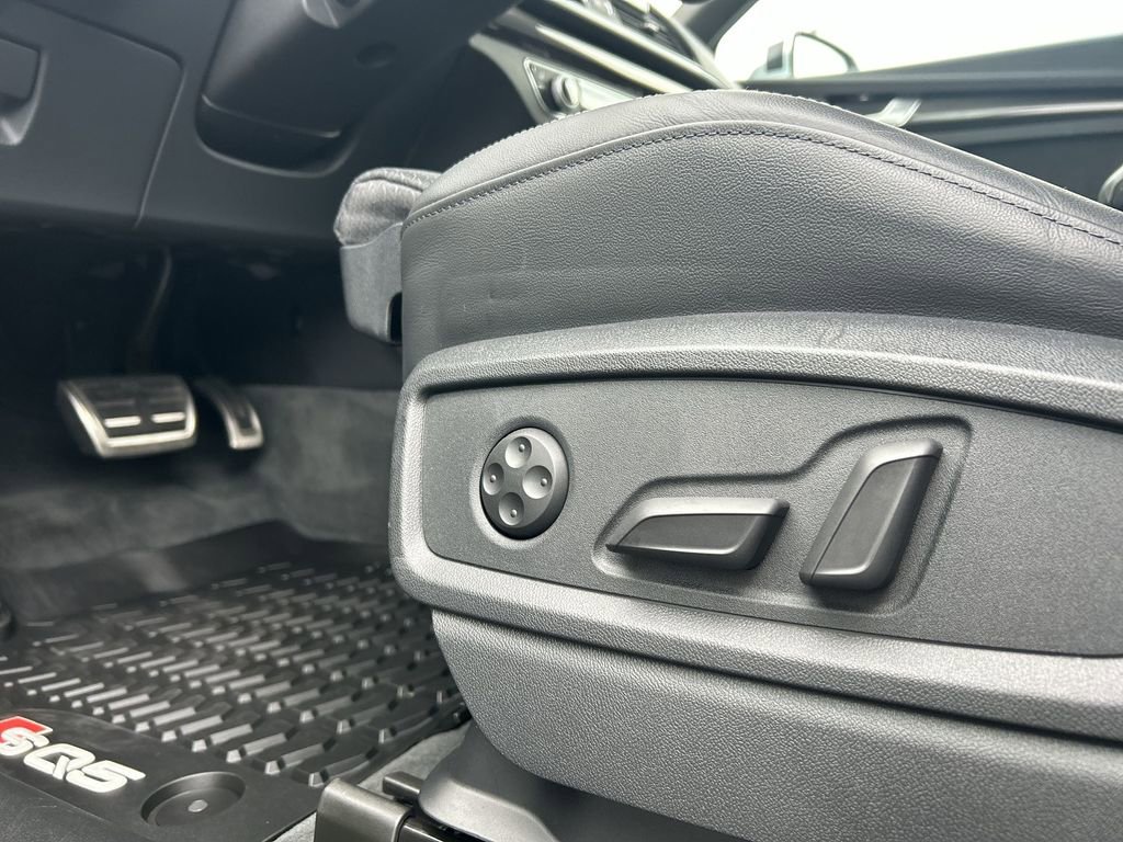 Used 2024 Audi SQ5 Premium w/ Convenience Package AWD/4WD image 38