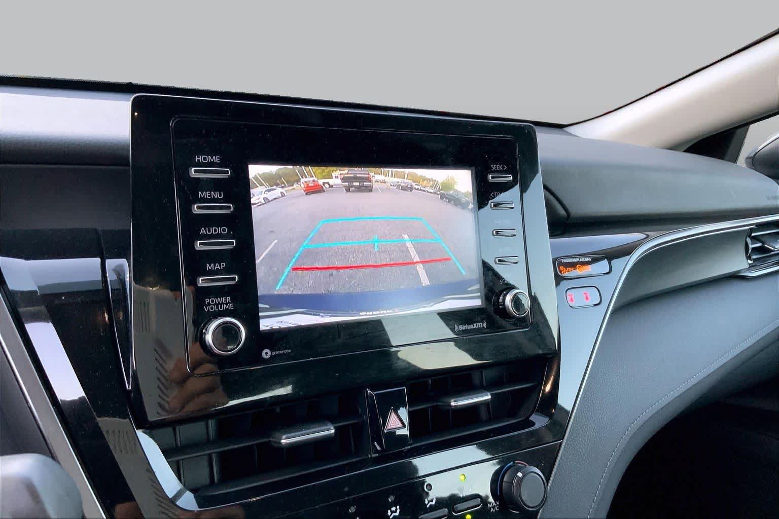 Used 2021 Toyota Camry LE FWD image 26