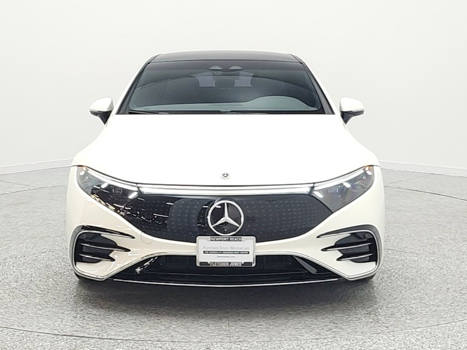 Certified 2023 Mercedes-Benz EQS 580 4MATIC Sedan image 2