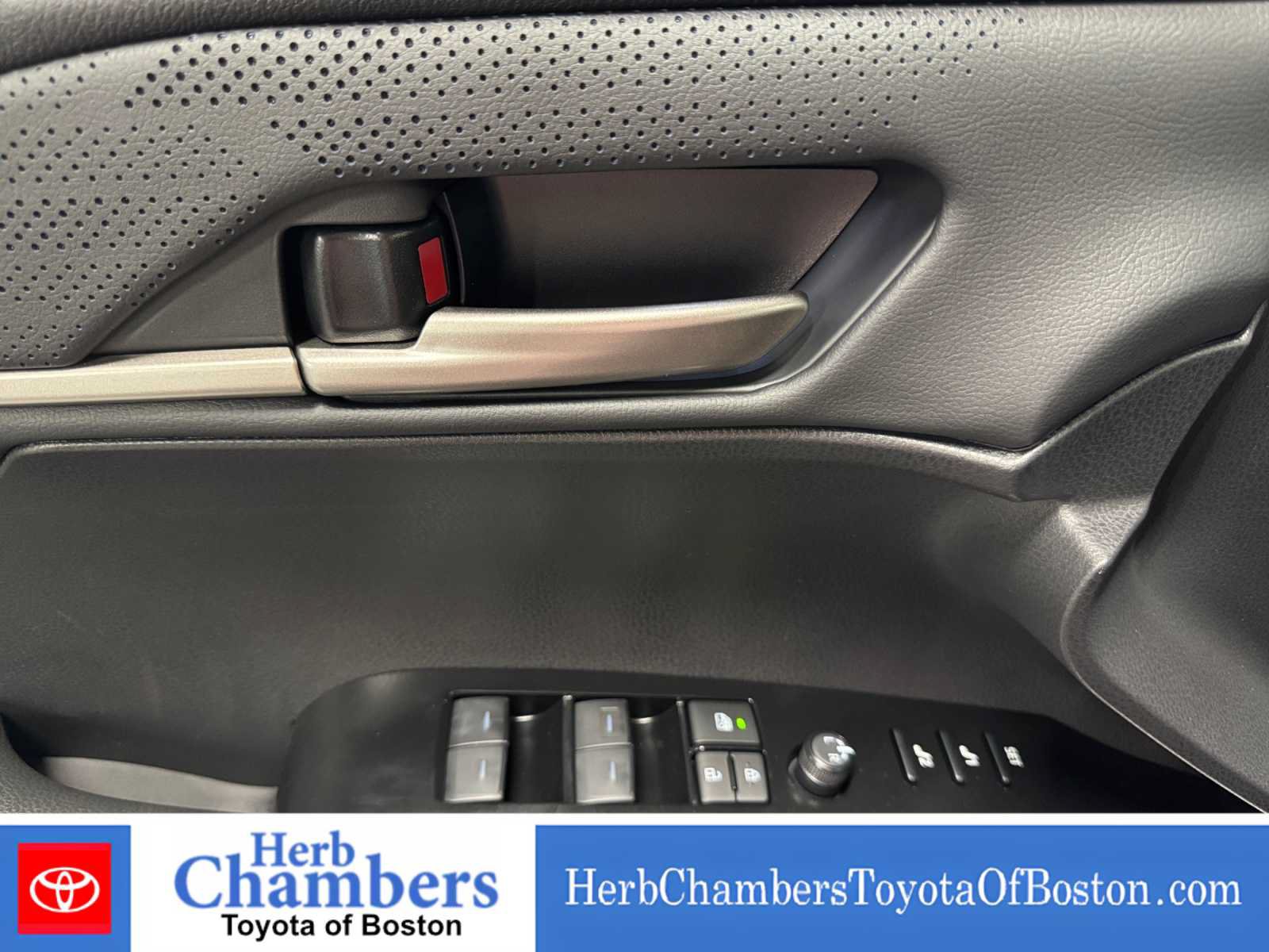 New 2026 Toyota Camry XSE w/ Premium Plus Package AWD/4WD image 15