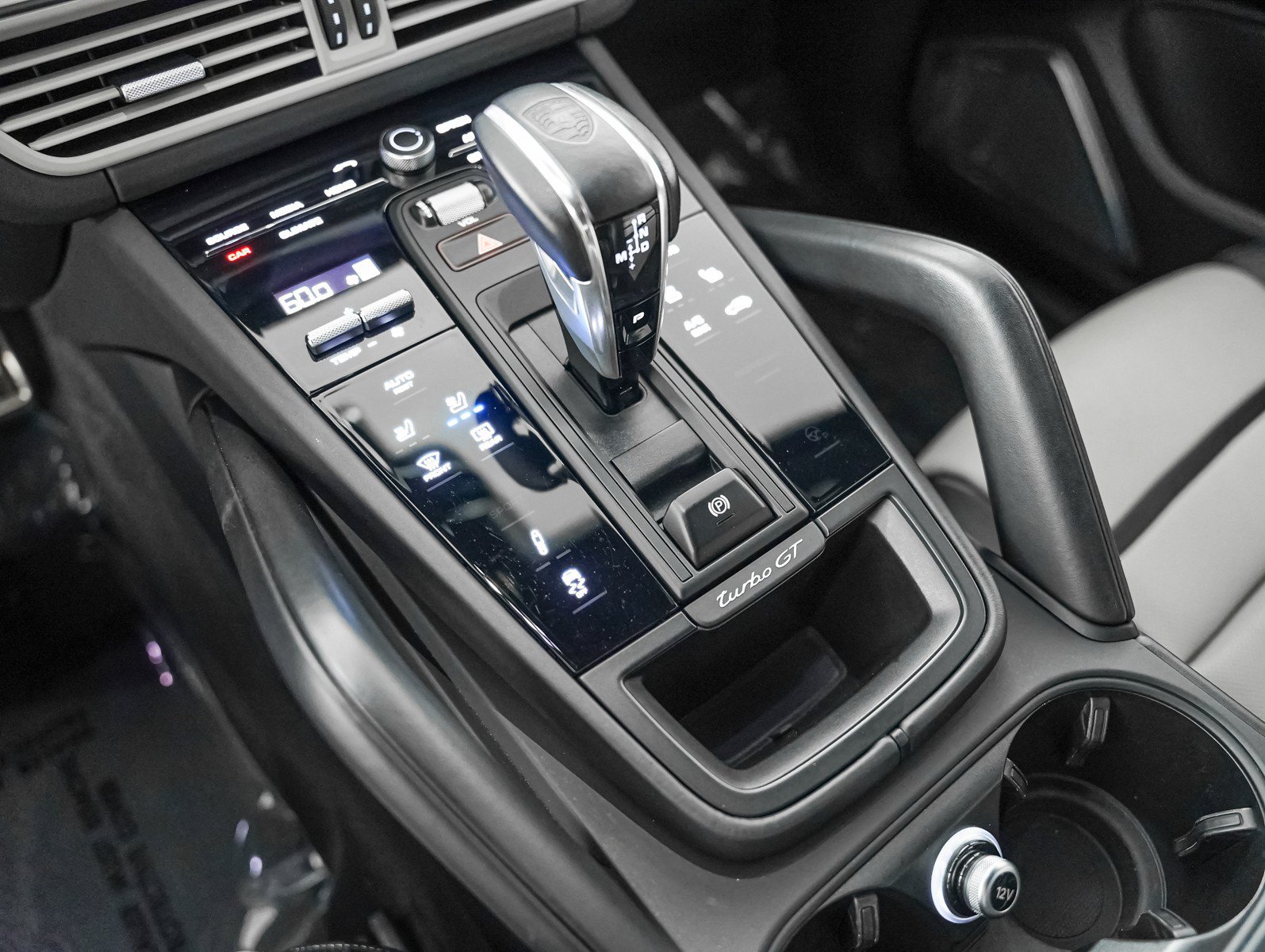 Certified 2022 Porsche Cayenne Turbo GT AWD/4WD image 20