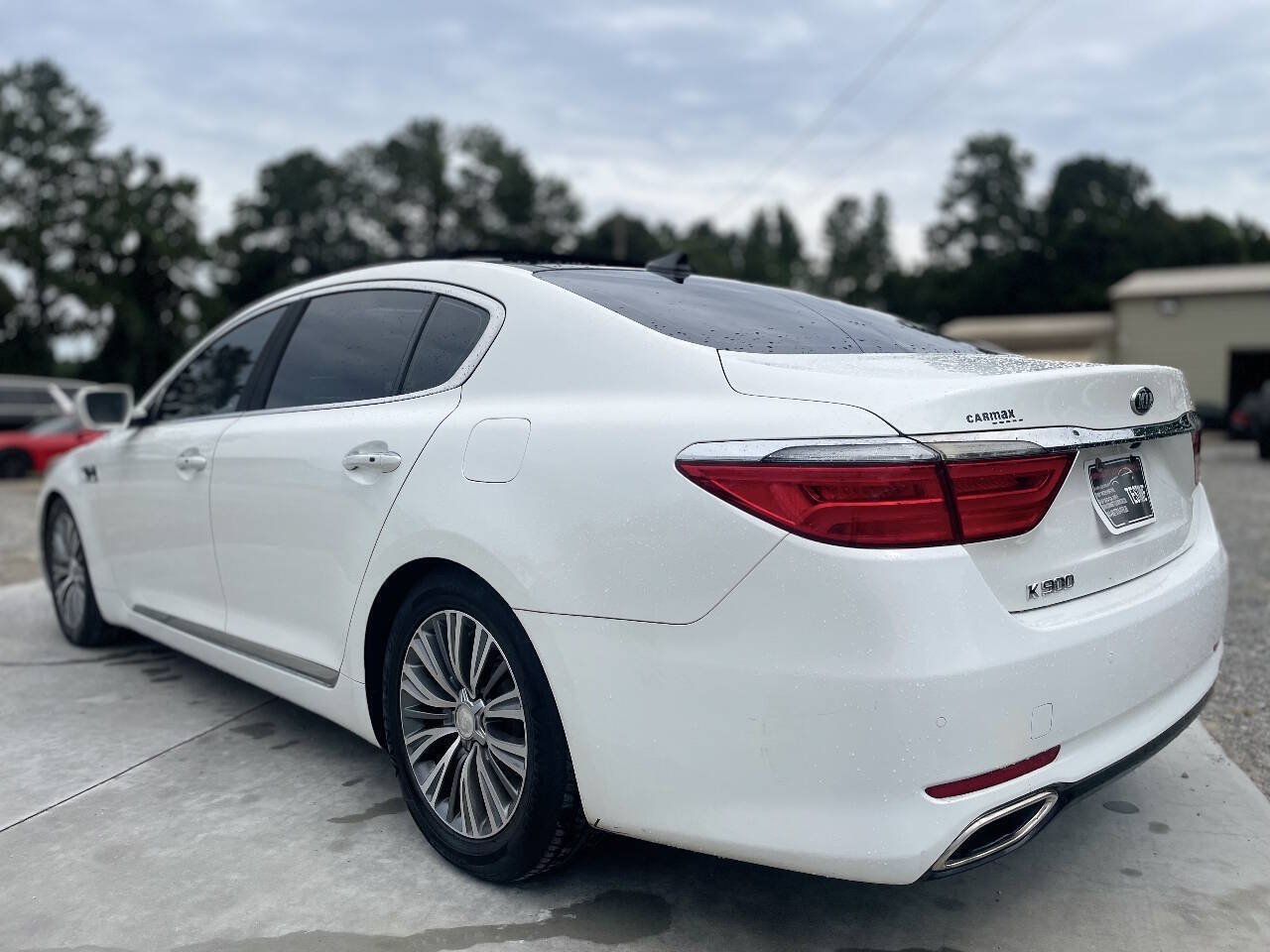 Used 2016 Kia K900 Luxury RWD image 5