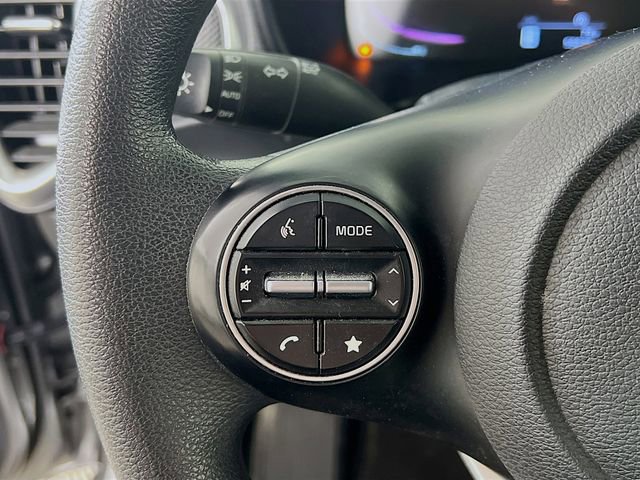 Used 2024 Kia Soul LX w/ Option Group 015 FWD image 13