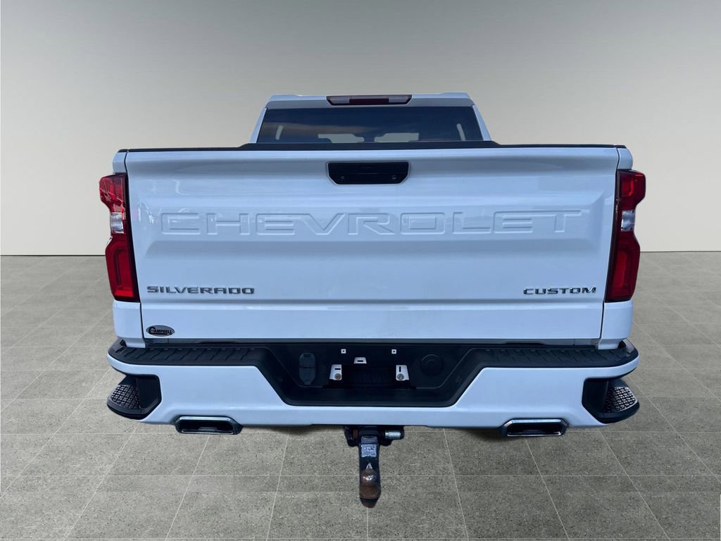 Used 2021 Chevrolet Silverado 1500 Custom w/ Custom Max Trailering Package image 4