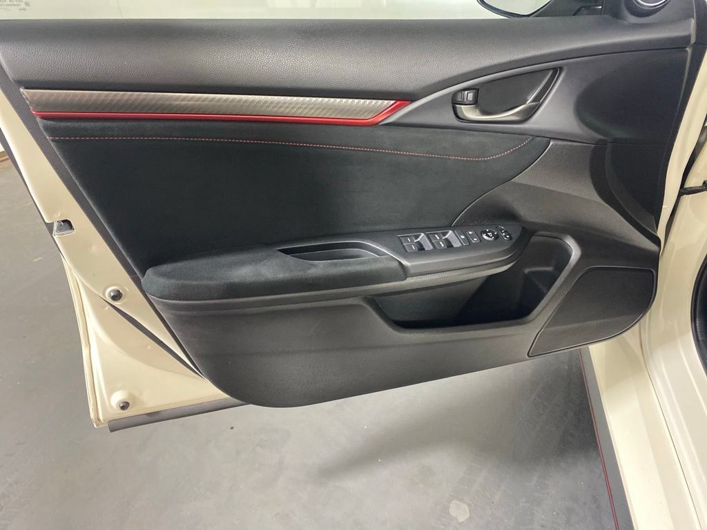 Used 2017 Honda Civic Type R image 23