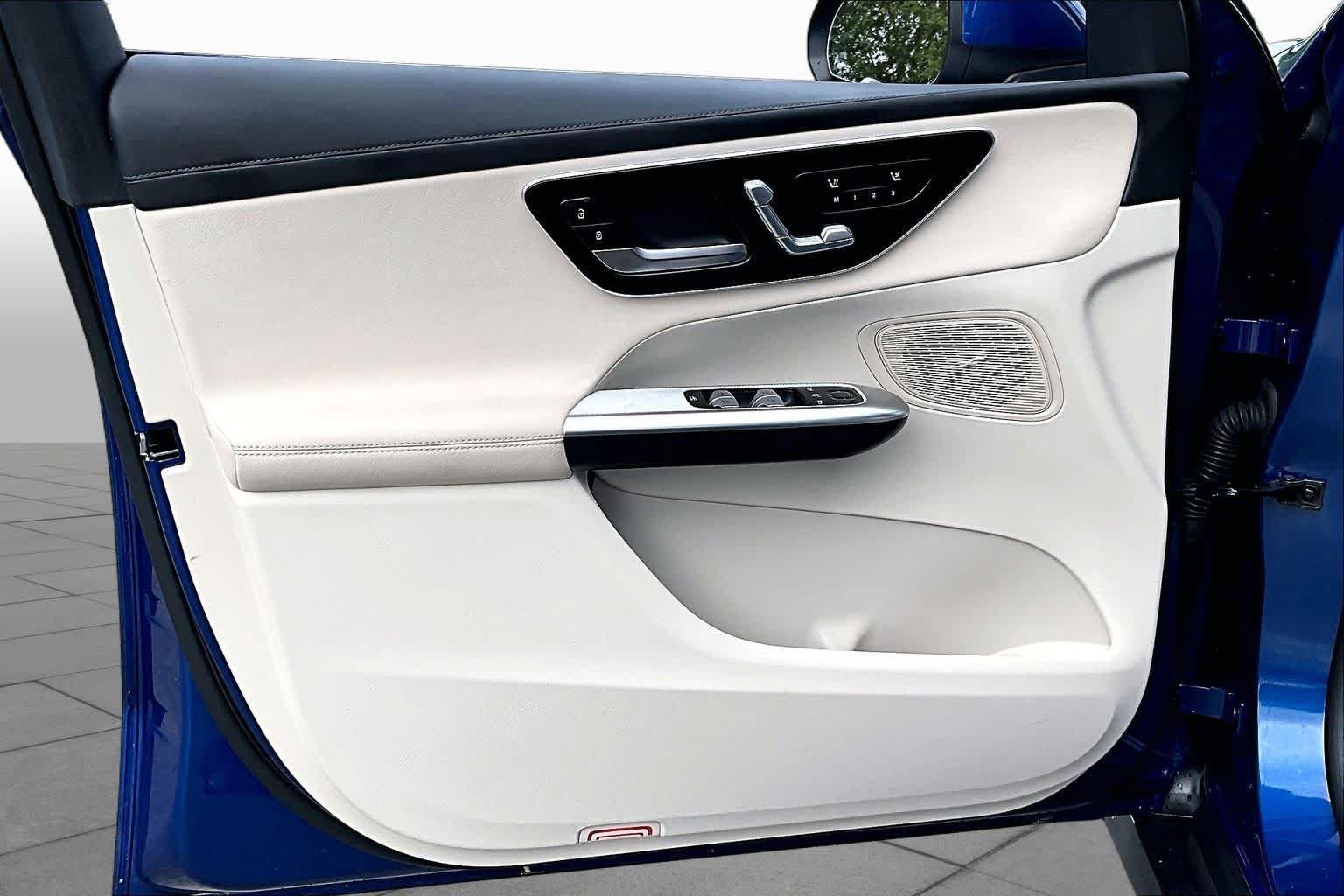 Certified 2025 Mercedes-Benz GLC 300 4MATIC image 21